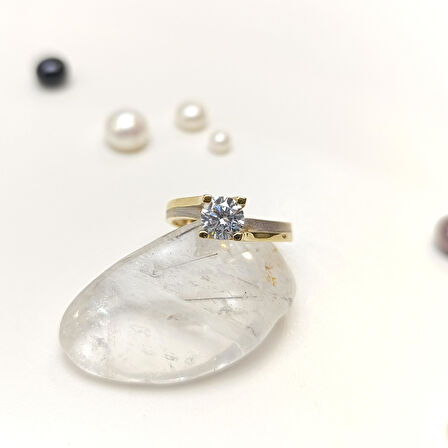 Tek Taş Yüzük 14 Ayar Altın HD VİDEOLU