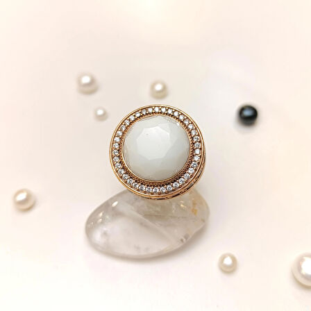 Beyaz Taşlı Yüzük 14 Ayar Altın HD VİDEOLU