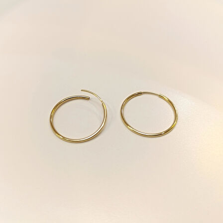 28mm Klasik Halka Küpe 14 Ayar Altın HD VİDEOLU
