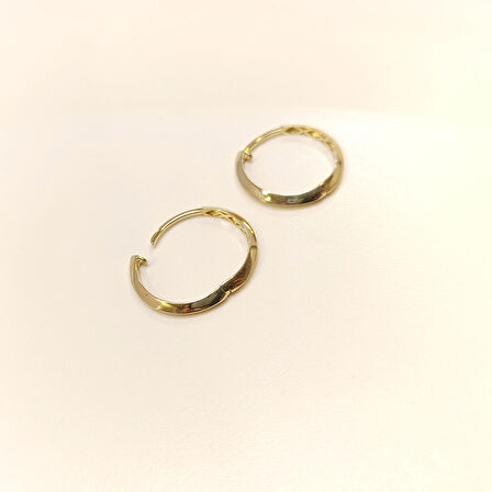 20mm Klasik Piramit Ray Halka Küpe 14 Ayar Altın HD VİDEOLU