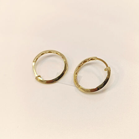 20mm Klasik Piramit Halka Küpe 14 Ayar Altın HD VİDEOLU