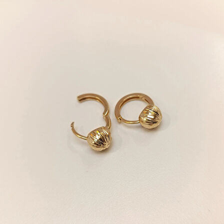 17mm Top Halka Küpe 14 Ayar Altın HD VİDEOLU