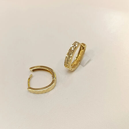 12.5mm Oval Kalemli Halka Küpe 14 Ayar Altın HD VİDEOLU