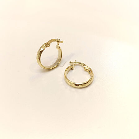 15.7mm Dövmeli Halka Küpe 14 Ayar Altın HD VİDEOLU