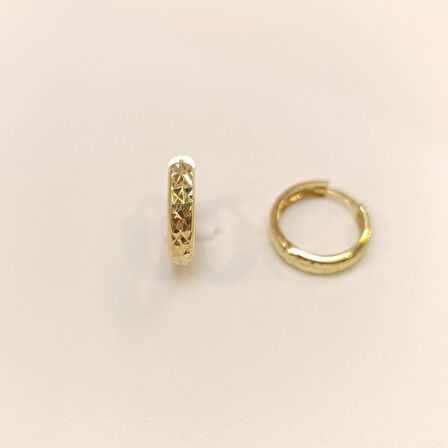 14mm Kalem İşlemeli Halka Küpe 14 Ayar Altın HD VİDEOLU