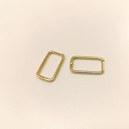 19.5mm Ataç Dikdörtgen Halka Küpe 14 Ayar Altın HD VİDEOLU