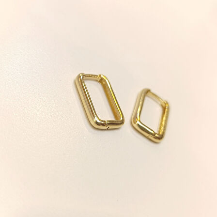 19,5mm Geniş Ataç Dikdörtgen Halka Küpe 14 Ayar Altın HD VİDEOLU