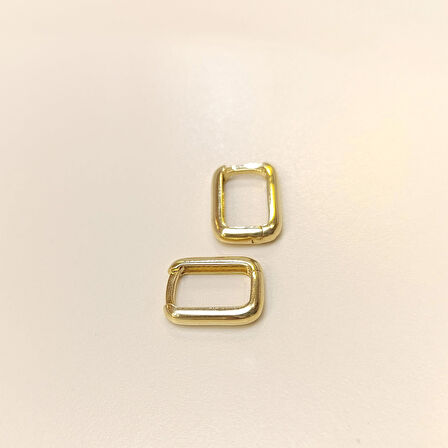 13.5mm Geniş Ataç Dikdörtgen Halka Küpe 14 Ayar Altın HD VİDEOLU