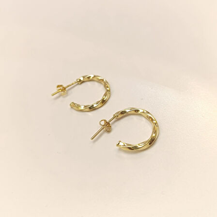 20mm Vidalı Burgu Halka Küpe 14 Ayar Altın HD VİDEOLU