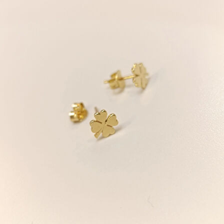 Yonca Vidalı Küpe 14 Ayar Altın HD VİDEOLU