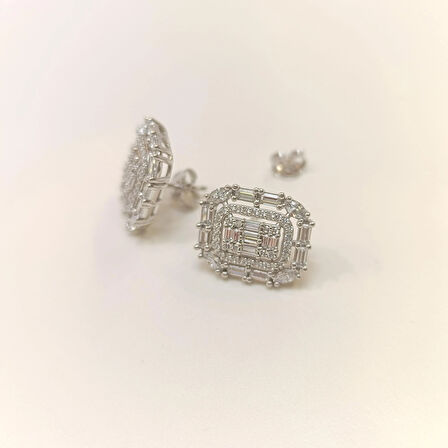 Büyük Boy Baget Taşlı Küpe 14 Ayar Altın HD VİDEOLU