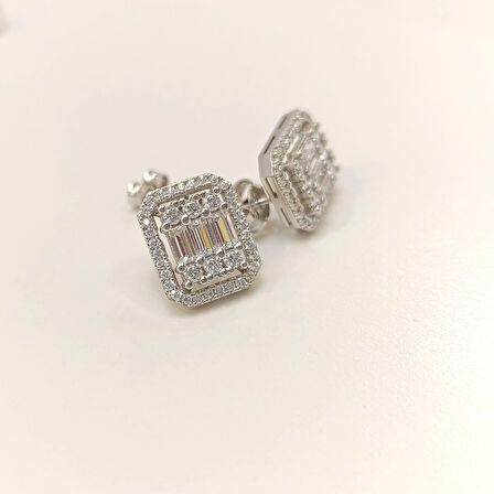 Büyük Boy Baget Taşlı Küpe 14 Ayar Altın HD VİDEOLU