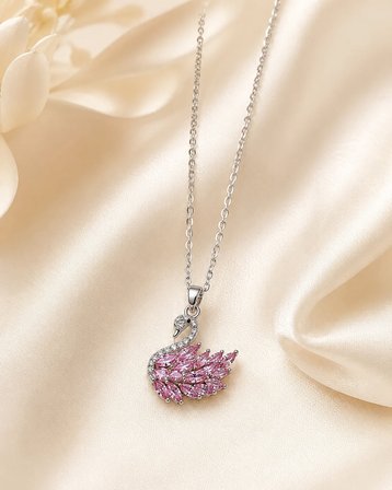 Pembe Taşlı Kuğu Çelik Kolye – Gümüş