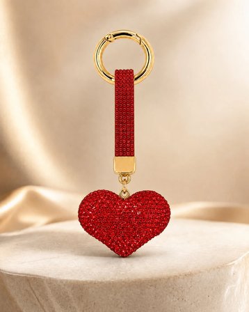 Kırmızı Kalpli Taşlı Çanta Charmı – Kristal Bag Charm