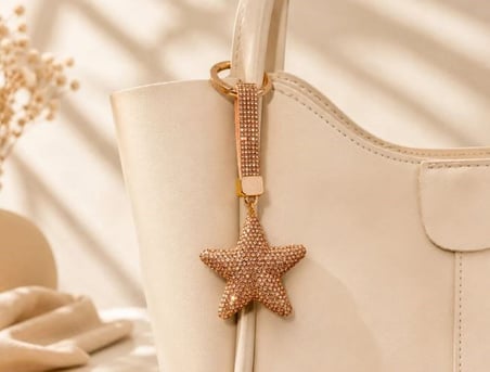 Yıldız Taşlı Luxury Çanta Charmı – Gold Kristal Bag Charm
