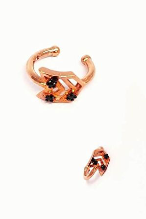 Oniks Taşlı gümüş üzerine rose altın kaplamalı kıkırdak küpesi