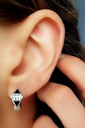 Siyah Mine işçilikli zirkon taşlı gümüş Kadın halka küpe