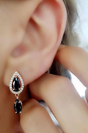 Pırlanta Işıltısında zirkon ve oniks taşlı gümüş sallantılı küpe 