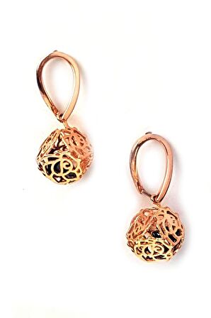 Oniks Taş detalı gümüş üzerine rose altın kaplamalı sallantılı çivi küpe