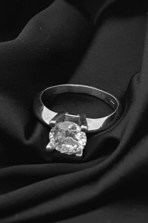 SKY DIAMOND Tek taş yüzük 