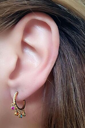 Italyan tasarımı altın kaplama renkli taşli gümüş yarım halka küpe (1.5 cm küpe çapı ) 