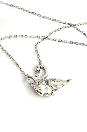 Kuğu figürlü swarovski taşlı gümüş tek taş kolye 