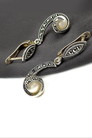 Markazit taşlı gümüş inci küpe