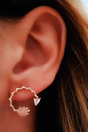 ok figürlü gümüş rose trend küpe