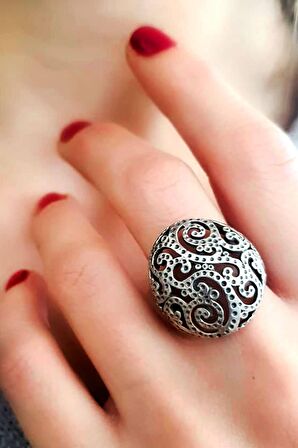 Tasarım el işi gümüş yüzük 