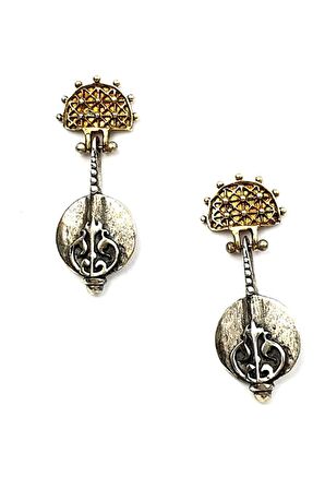 Tasarım el işi gümüş küpe 