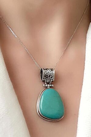 Turkuaz taşlı el işi tasarım gümüş kolye 