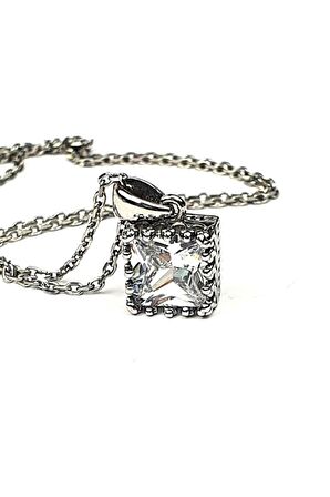 Kare zirkon taşlı gümüş kolye