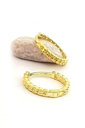 Gümüş üzerine altın kaplama şarnel halka küpe 1.5 cm çap