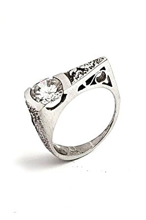 Gümüş tasarım tek taş yüzük 