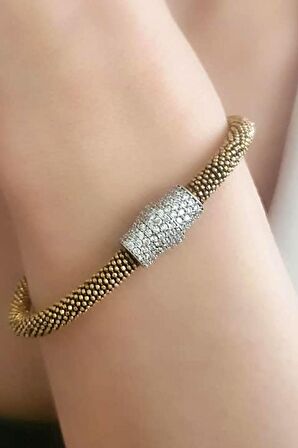 Zirkon taş detaylı gümüş üzerine altın kaplama trend bileklik 