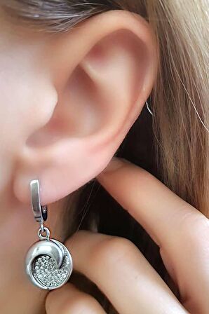 Zirkon taşlı italyan tasarımı gümüş sallantılı küpe 