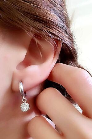 Zirkon taşlı gümüş minimal küpe