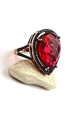 Fuşya pembe zirkon taşlı oniks taş detaylı gümüş rose damla yüzük 