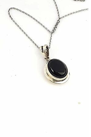 Oniks taşlı gümüş kolye