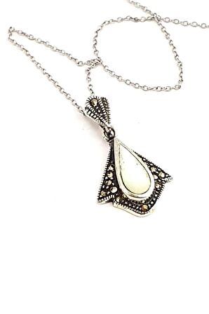 Sedef markazit taş detaylı gümüş kolye