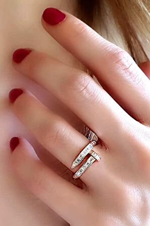 baget zirkon taşlı italyan tasarımı 925 ayar gümüş rose çivi yüzük