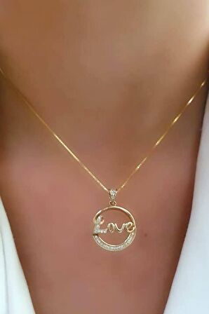 Pırlanta ışıltısında zirkon taşlı 925ayar gümüş üzerine altın kaplama love yazılı kolye 