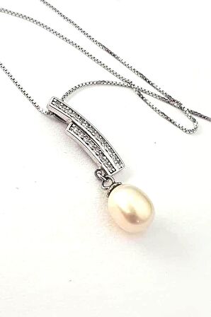 Zirkon taş detaylı 925 ayar gümüş kolye