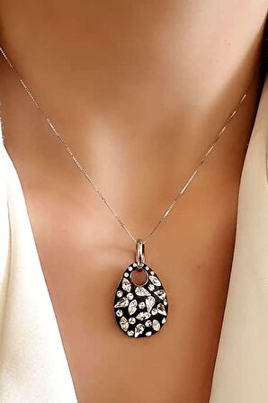 Swarovski taşlı 925 ayar gümüş lüks kolye