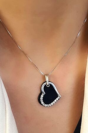 oniks taşlı zirkon taş detaylı 925 ayar gümüş kalp kolye