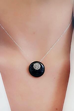 Siyah mineli swarovski taşlı 925 ayar gümüş kolye 