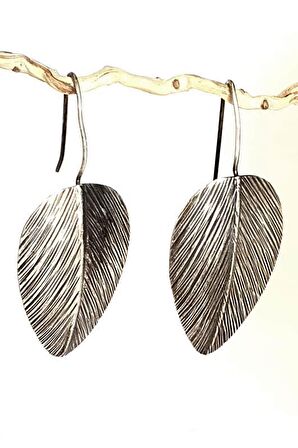 Yaprak figürlü 925 ayar gümüş tasarım bohem küpe