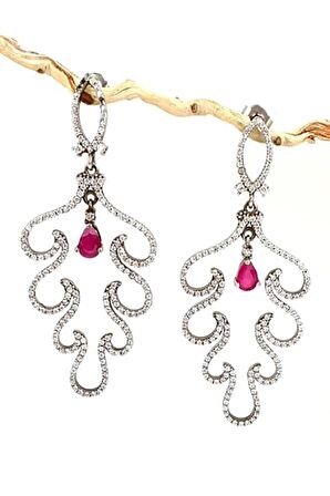 pırlanta ışıltısında zirkon taşlı 925 ayar gümüş lüks küpe 