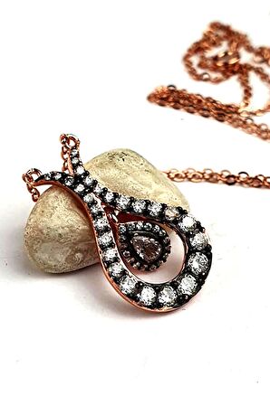 Elmas isciliginde zirkon taşlı 925 ayar gümüş rose Lale kolye