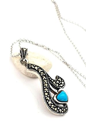 Turkuaz taşlı markazit taş detaylı 925 ayar gümüş kolye 